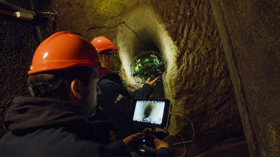 Inspekce plzeňského podzemí_dron Elios