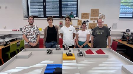 Učitelé prošli školením k Droid Games