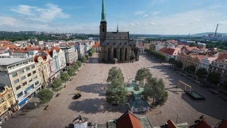 Město začne s rekonstrukcí náměstí Republiky