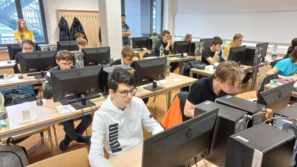 Šestnáctý ročník soutěže PilsProg ovládli studenti z Gymnázia Jakuba Škody v Přerově