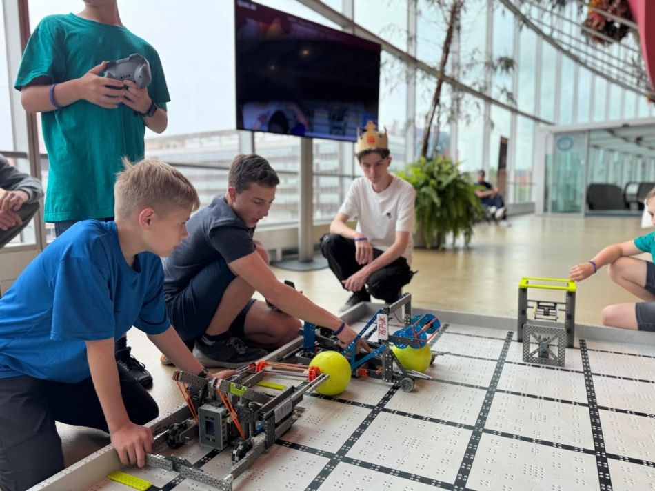 Soutěž VEX IQ_1