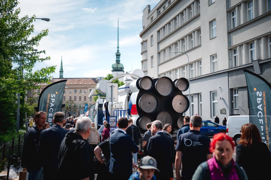 Foto: MPO SpaceBuzz_zahájení v Brně_foto MPO