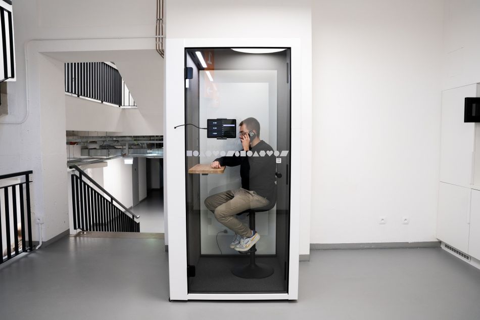 TechTower_Call boxy