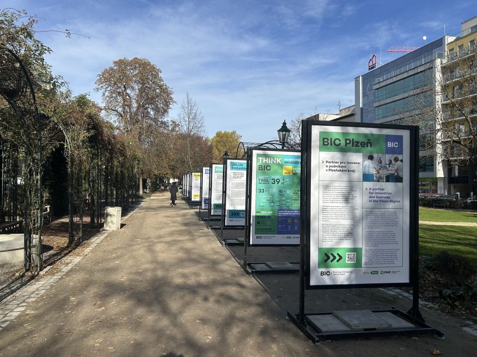 Výstava Inkubace BIC Plzeň v Šafaříkových sadech v Plzni_2_foto BIC Plzeň